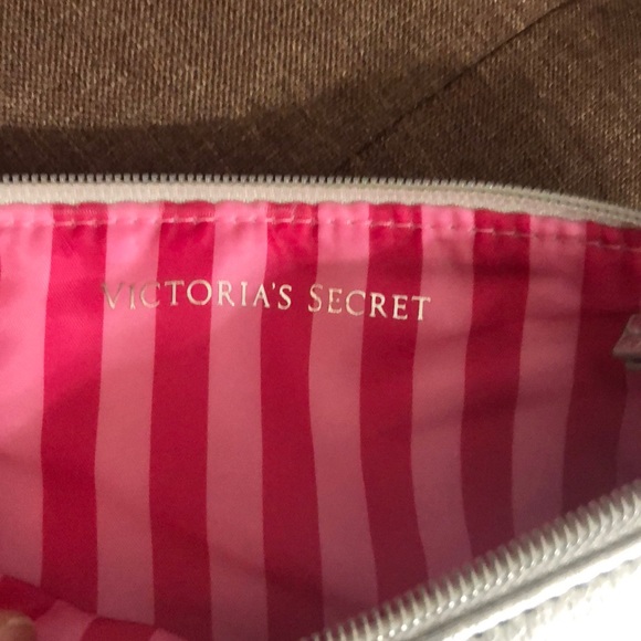 Victoria’s Secret Clutch - Picture 4 of 6